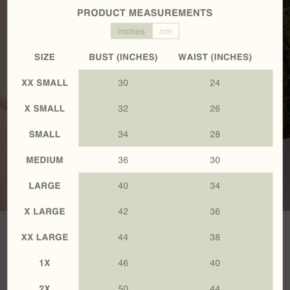 Ivy city co Aniston dress in cream - Picture 7 of 7